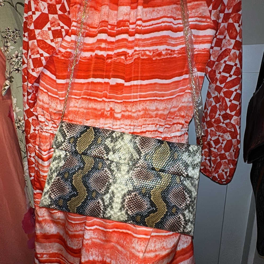 URBAN EXPRESSIONS Snakeskin Clutch Crossbody. NWT
